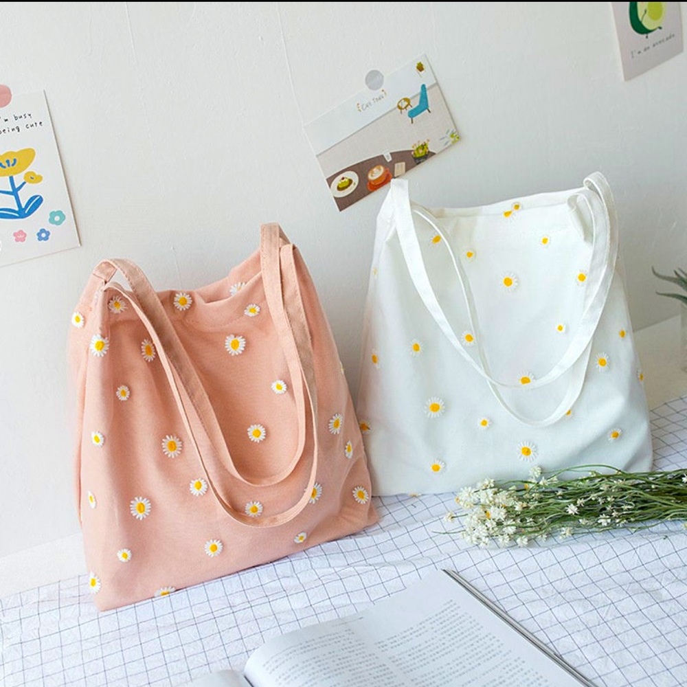 NWOT Pink Daisy Flower Canvas and Mesh Shoulder Tote Bag
